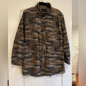 Lucky Brand Cammo Cargo jacket, L